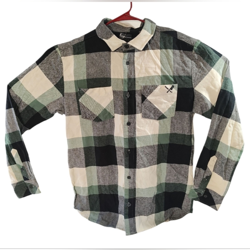 Casual Green and Black Plaid Button-Down Shirt